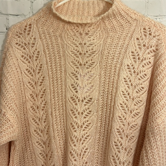 LC Lauren Conrad loose knit sweater NWT - Picture 2 of 8